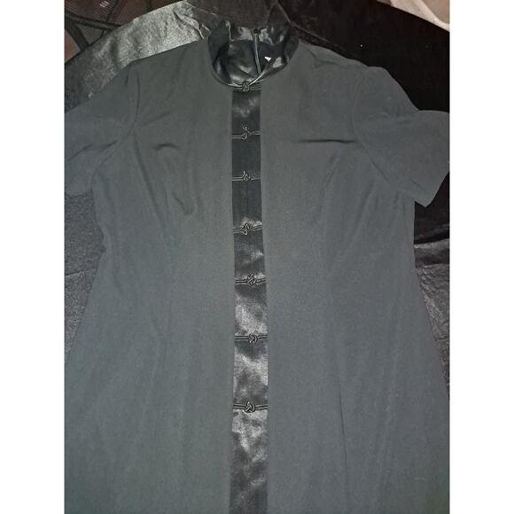 Bedford Fair Dresses & Skirts - NWT Bedford Fair Lifestyles Maxi Dress 20 Black Short Sleeve Faux KnotButton VTG